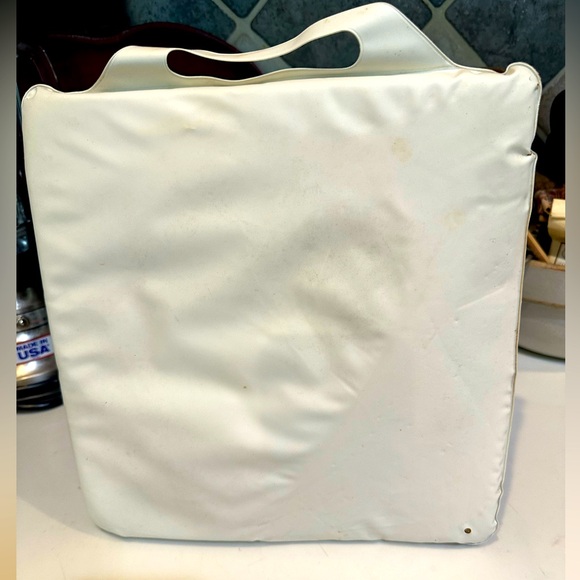 RARE VTG NATIONWIDE “ON YOUR SIDE” INSURANCE PROMOTION STADIUM SEAT CHAIR PAD - Picture 4 of 4